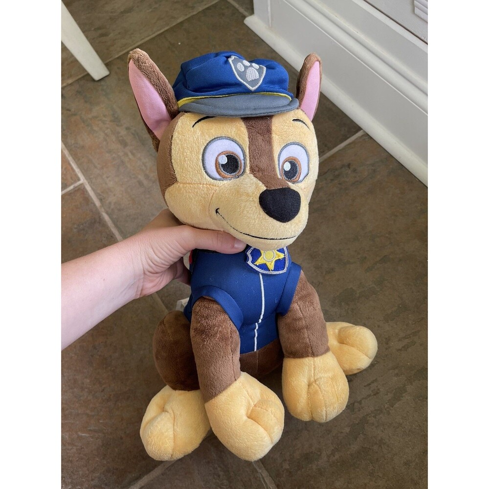2015 Spin Master Nickelodeon Paw Patrol Plush CHASE w/backpack 15" CLEAN!